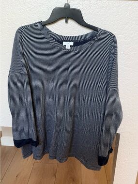 J. Jill Black and White Striped Women's Top